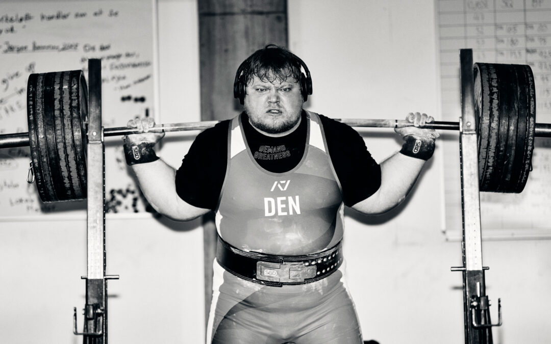 Promotionfoto på location til landsholdet i styrkeløft